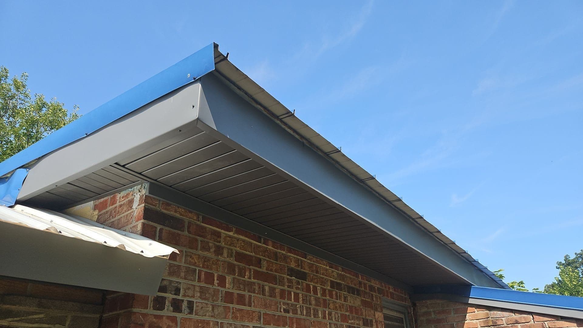 expert-soffit-and-fascia-installation-east-central-indiana-clemens-home-solutions