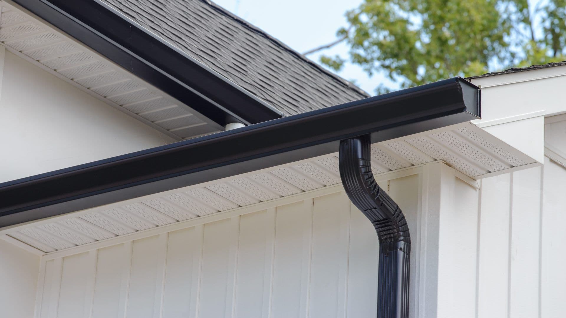 reliable-gutter-replacement-services-carmel-in-clemens-home-solutions-scaled.jpg