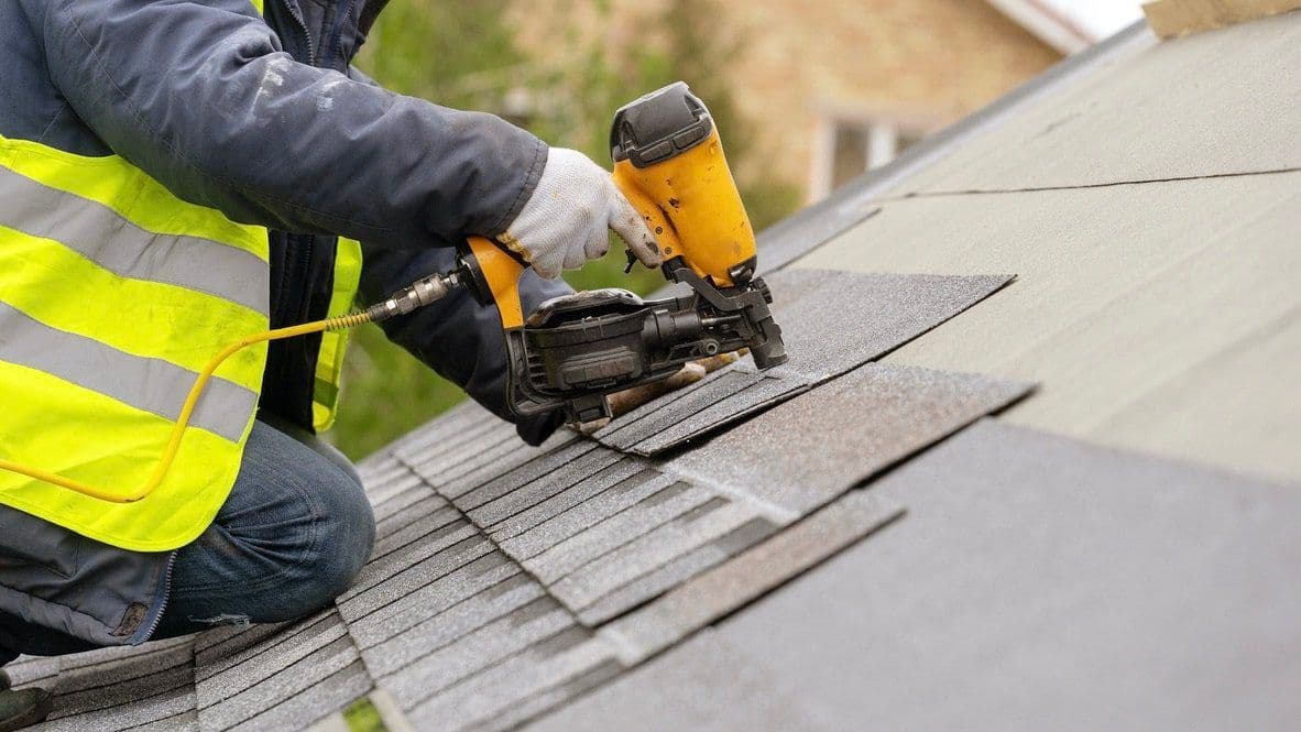 roofing-contractor-service-richmond-in